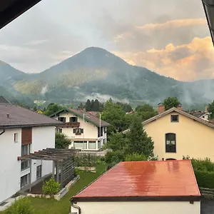 Kleines Nest Mit Bergblick Apartment